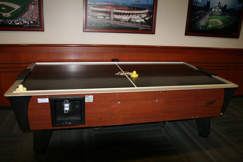 Air Hockey Table