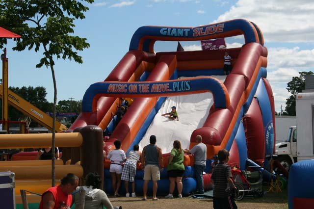Giant 30′ Tall Red and Blue Inflatable Slide