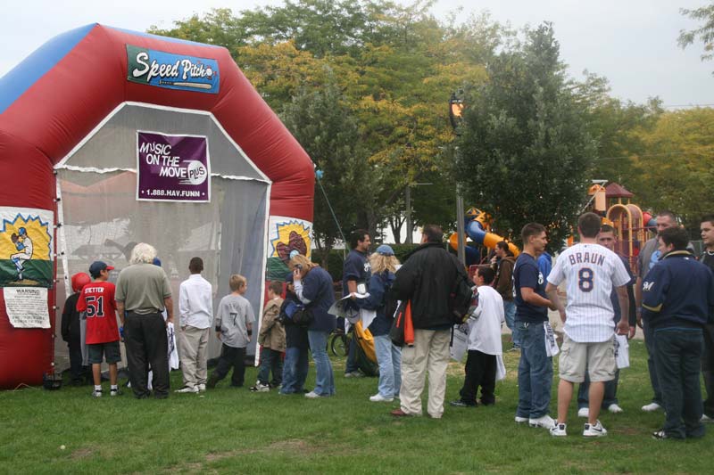 Inflatable Baseball Cage & Pitching Machine